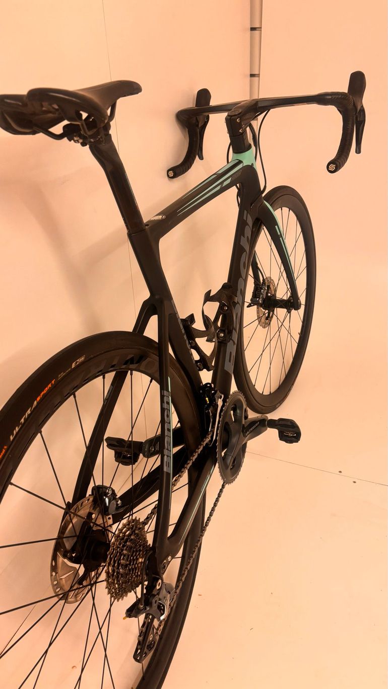 Gebrauchtes Bianchi Aria Disc Ultegra 2018 2018 Road & Gravel, Schwarz — Bild 5 von 12