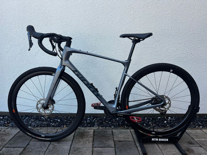 Tweedehands Giant Revolt Advanced 0 2023 2023 Road & Gravel — afbeelding 2 van 13