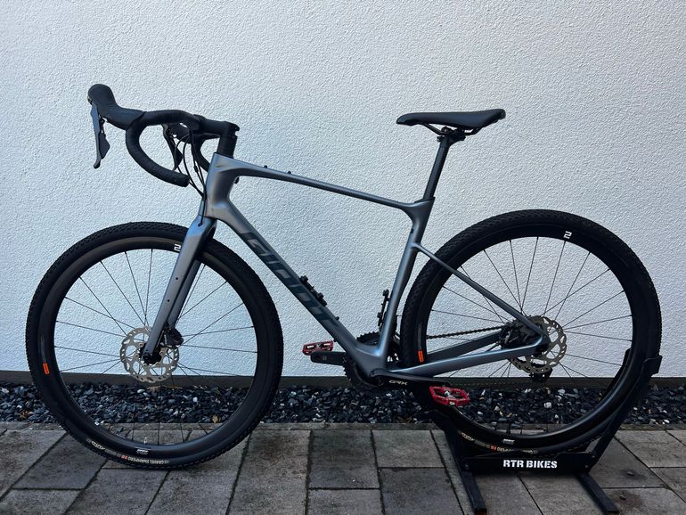 Použité Giant Revolt Advanced 0 2023 2023 Road & Gravel — obrázek 8 z 13