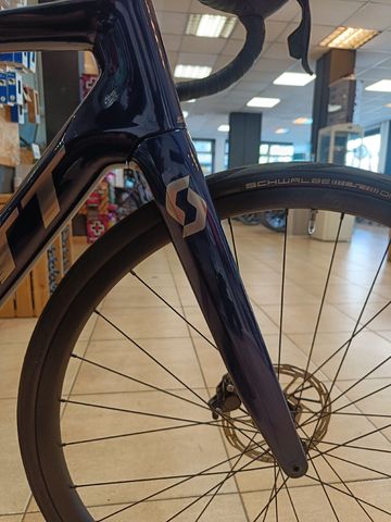 Tweedehands Scott Addict eRIDE 20 2022 2022 Road & Gravel — afbeelding 7 van 11