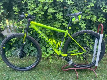 Gebrauchtes Cannondale F Si Carbon 1 2019 2019 Mountainbike, Grün, 29 — Bild 9 von 13