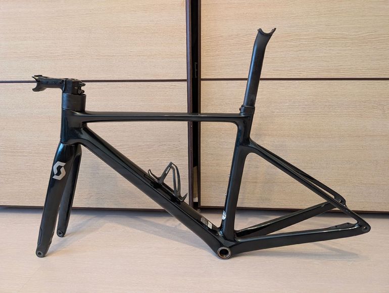 Used Scott Addict RC 20 2020 Frameset 2020 Road & Gravel, Green — image 2 of 22