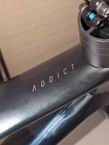 Used Scott Addict RC 20 2020 Frameset 2020 Road & Gravel, Green — image 12 of 22