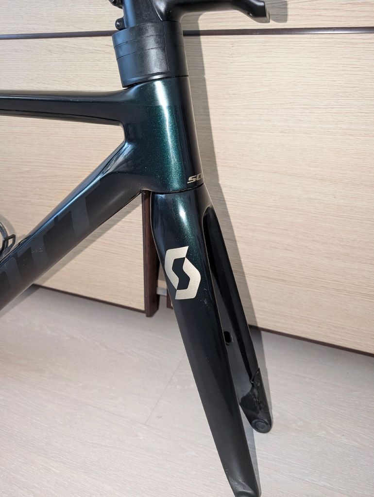 Used Scott Addict RC 20 2020 Frameset 2020 Road & Gravel, Green — image 16 of 22