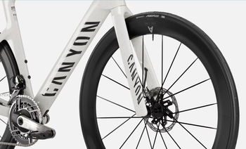 Käytetty Canyon Aeroad CFR AXS 2026 2026 Road & Gravel — kuva 4 / 7
