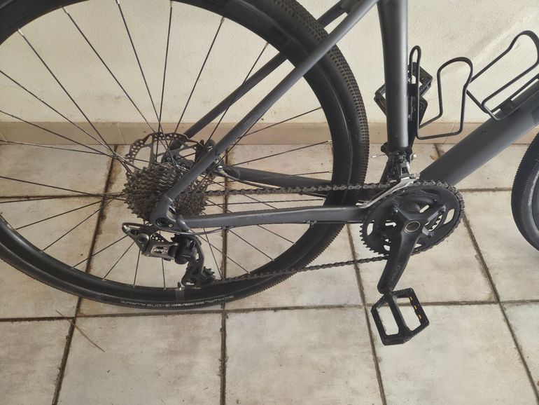 Used CUBE NUROAD RACE 2024 2024 Road & Gravel, Light Gray — image 3 of 8