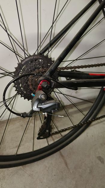Used CUBE ATTAIN 2019 2019 Road & Gravel, Black — image 4 of 6