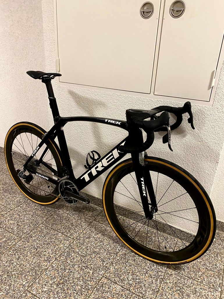 Used Trek Madone RSL Project One H1 2018 Road & Gravel, Black — image 5 of 12
