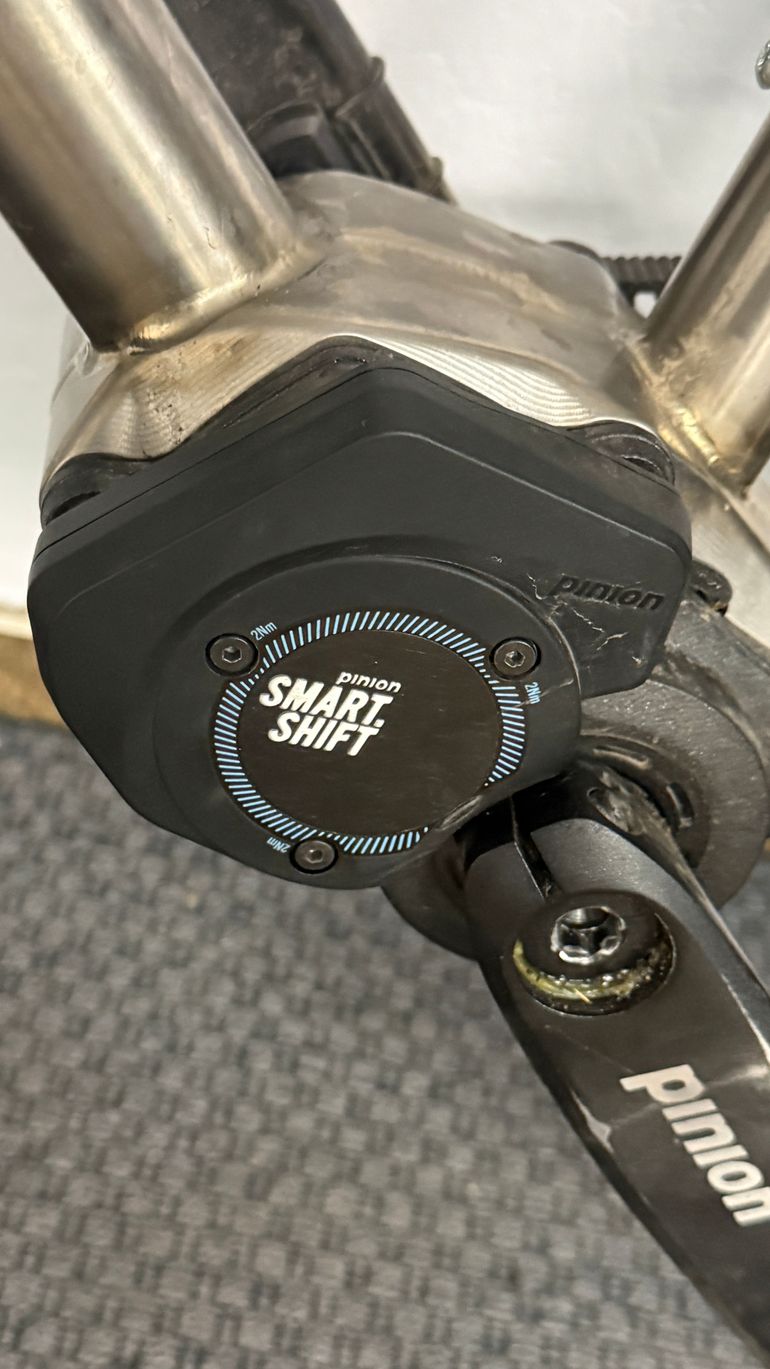 Gebrauchtes Mawis Custom Pinion Smartshift Titan Monstergravel Bikepacking 2025 Mountainbike, Hellgrau — Bild 4 von 13