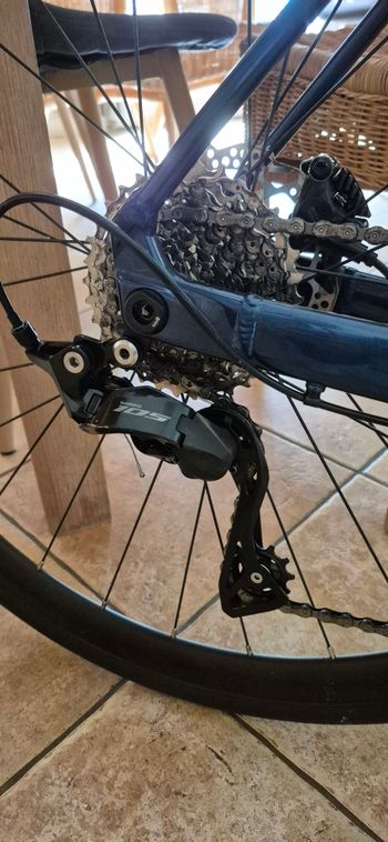 Orbea AVANT H30 2024 2024 Road & Gravel usato, Blu — immagine 8 di 8