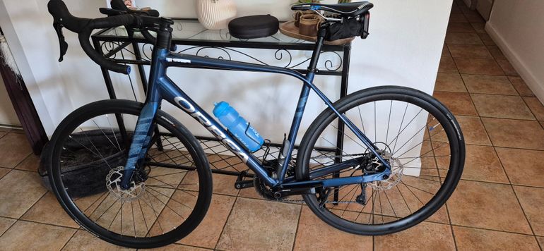 Orbea AVANT H30 2024 2024 Road & Gravel usato, Blu — immagine 2 di 8