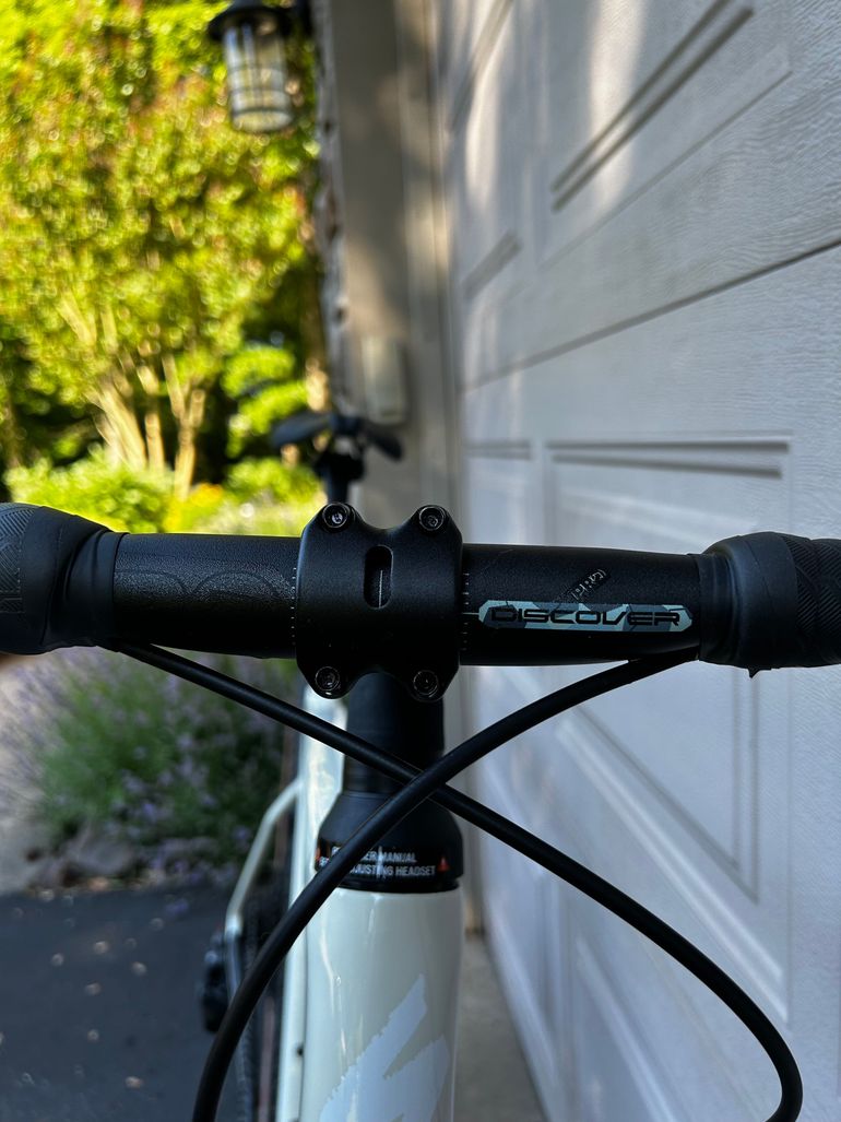 Used Specialized Diverge Comp Carbon - SRAM Apex eTAP AXS 2025 2025 Road & Gravel, White — image 14 of 14