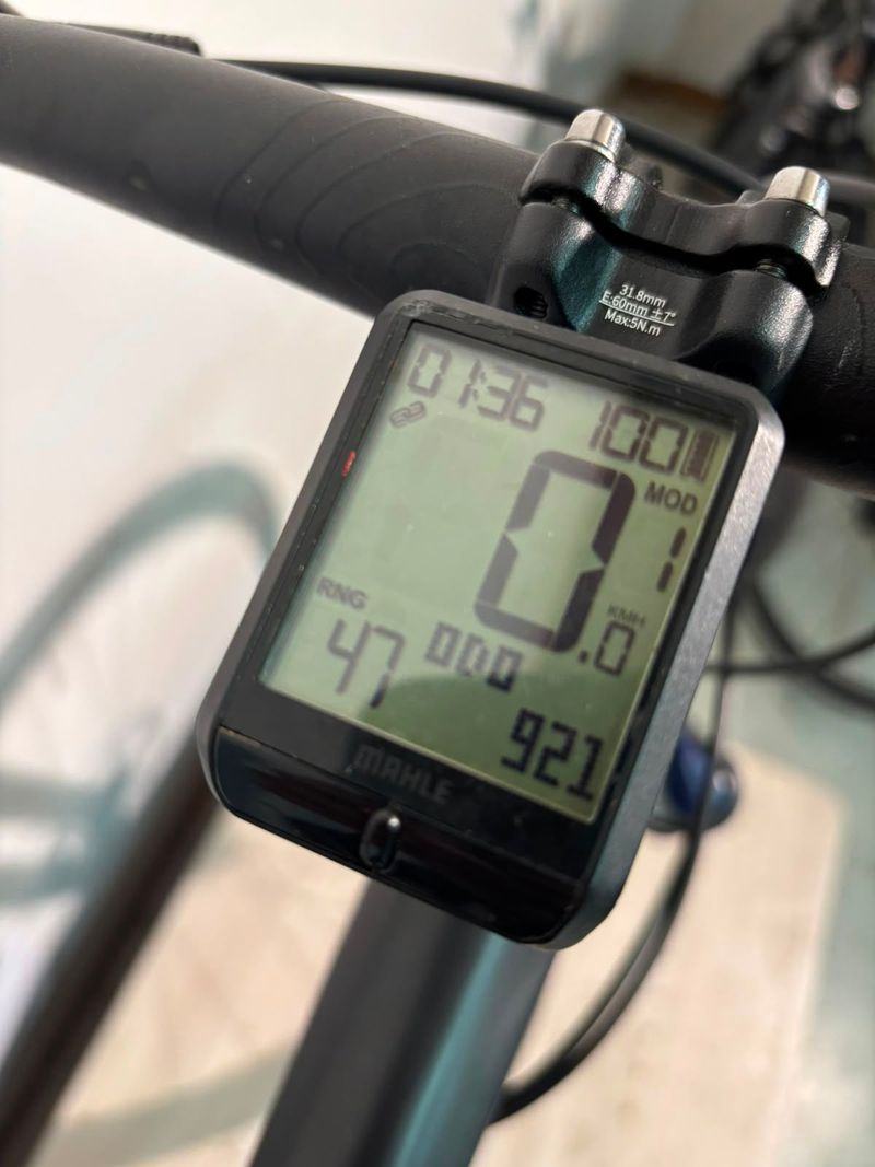 Used Bianchi Impulso E-allroad 2022 Urban, Black — image 4 of 10