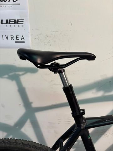 Used Bianchi Impulso E-allroad 2022 Urban, Black — image 6 of 10