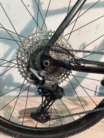 Used Bianchi Impulso E-allroad 2022 Urban, Black — image 9 of 10
