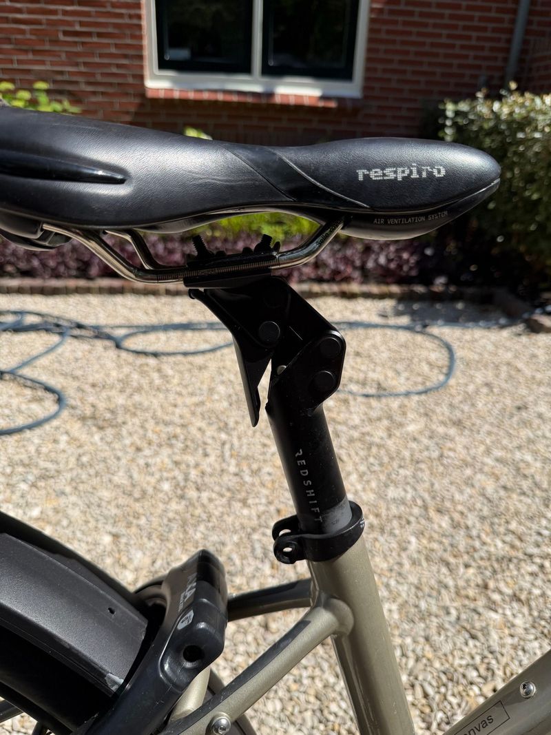 Used Cannondale Custom Shimano Alivio 2022 Mountainbike, Light Gray — image 12 of 16