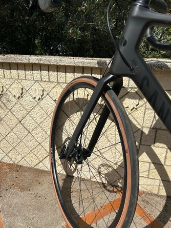Canyon Endurace SRAM Rival eTap AXS 2022 Road & Gravel d'occasion — image 3 sur 5