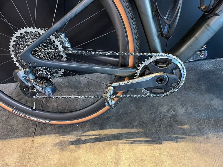 Used Specialized S-Works Diverge STR 2023 2023 Road & Gravel, Black — image 3 of 4