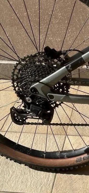 Gebrauchtes CUBE STEREO ONE22 PRO 2023 2023 Mountainbike, Hellgrau, 27.5, 29 — Bild 2 von 3