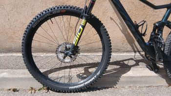 Used Scott Spark 900 2020 2020 Mountainbike, Green, 29 — image 8 of 10