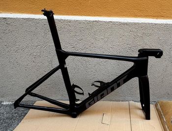 Gebrauchtes Giant Propel Advanced Pro Frameset 2024 Frameset 2024 Road & Gravel, Schwarz — Bild 5 von 15