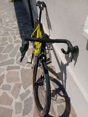 Used Canyon Inflite CF SL 8 2020 2020 Road & Gravel, Black — image 8 of 22