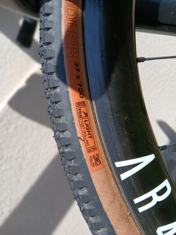 Used Canyon Inflite CF SL 8 2020 2020 Road & Gravel, Black — image 17 of 22