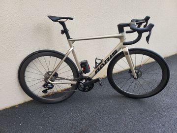 Used Adris Custom Shimano Ultegra Di2 2023 Road & Gravel