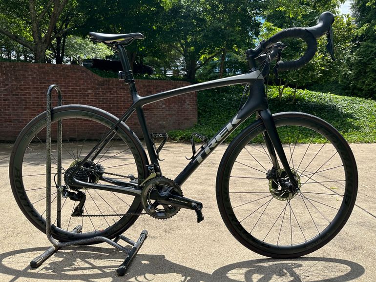 Used Trek Émonda SLR 8 Disc 2018 2018 Road & Gravel, Black — image 2 of 6