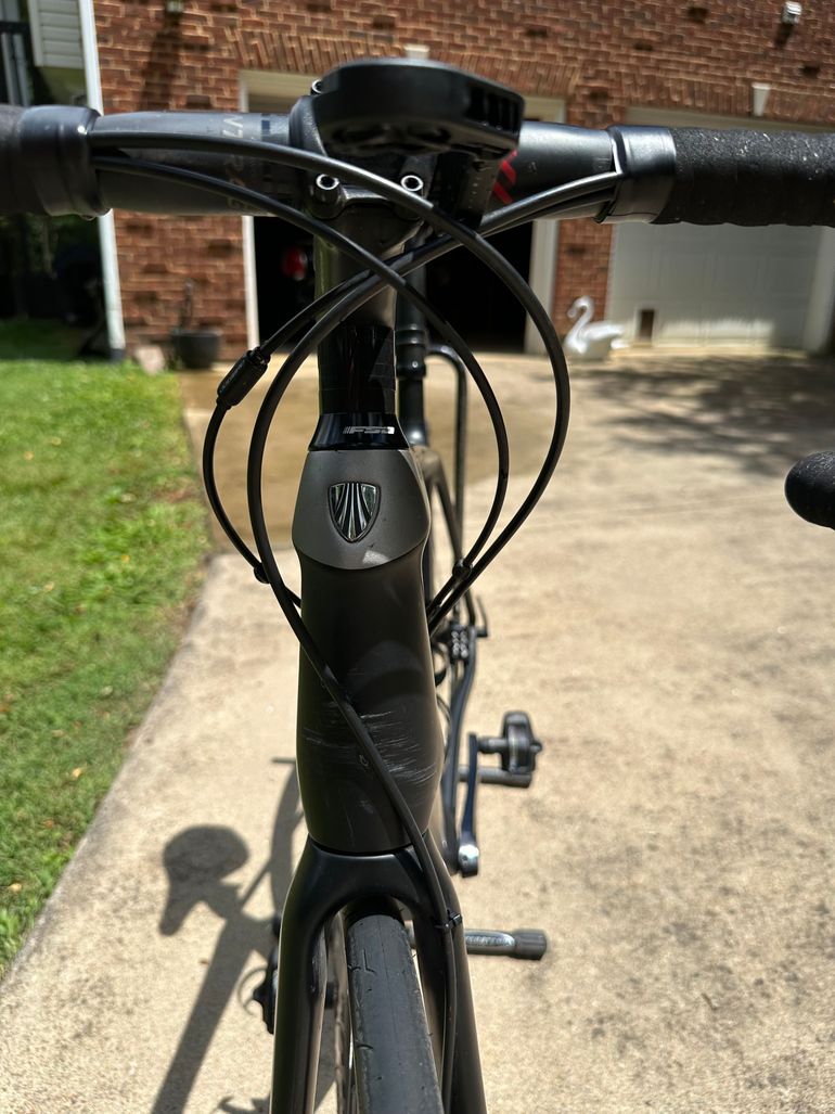Used Trek Émonda SLR 8 Disc 2018 2018 Road & Gravel, Black — image 5 of 6