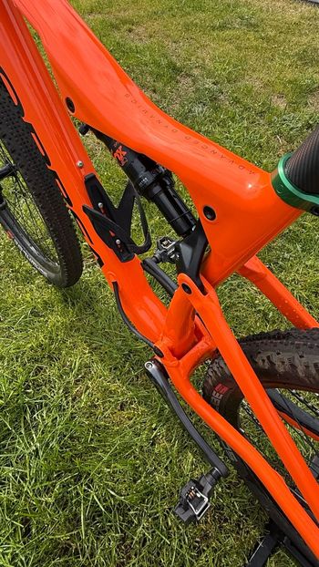 Použité Orbea Oiz H20 2022 Mountainbike — obrázek 18 z 41