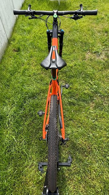 Použité Orbea Oiz H20 2022 Mountainbike — obrázek 26 z 41