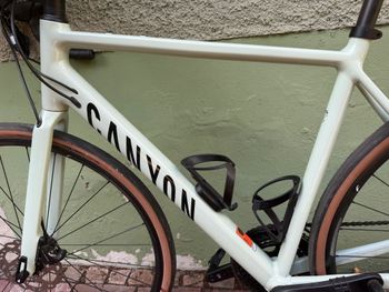 Used Canyon Endurace 7 2024 2024 Road & Gravel, Green — image 15 of 21