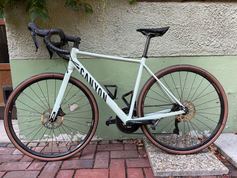 Used Canyon Endurace 7 2024 2024 Road & Gravel, Green — image 2 of 21