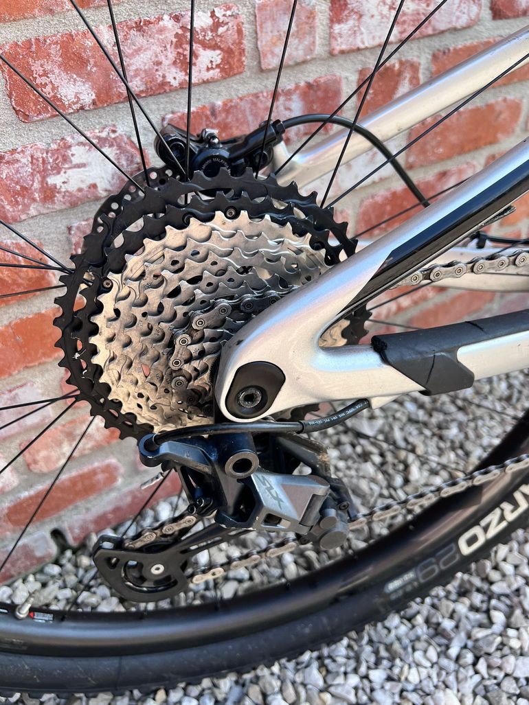 Used Giant Anthem Advanced Pro 29 1 2019 2019 Mountainbike, Light Gray — image 7 of 29
