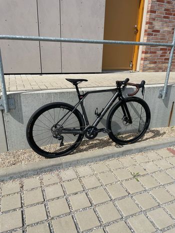 Used Canyon Inflite CF SL 7 2021 2021 Road & Gravel, Black — image 3 of 13