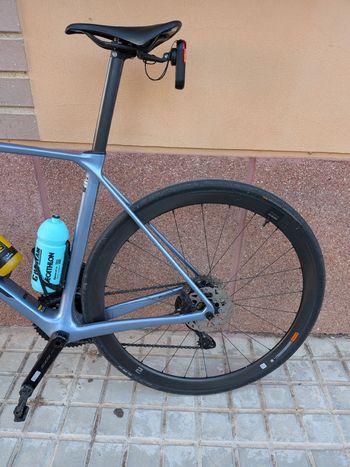 Used Giant TCR Advanced 0 2025 2025 Road & Gravel, Light Gray — image 2 of 4