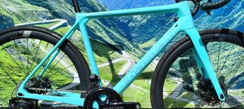 Gebrauchtes Bianchi Specialissima CV Shimano DuraAce Di2 2x12 2024 Road & Gravel, Weiß — Bild 3 von 32