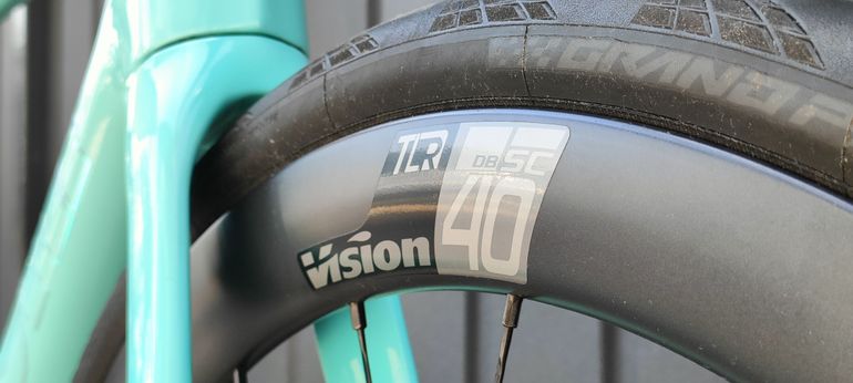 Gebrauchtes Bianchi Specialissima CV Shimano DuraAce Di2 2x12 2024 Road & Gravel, Weiß — Bild 24 von 32