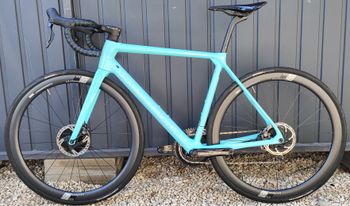 Gebrauchtes Bianchi Specialissima CV Shimano DuraAce Di2 2x12 2024 Road & Gravel, Weiß — Bild 29 von 32