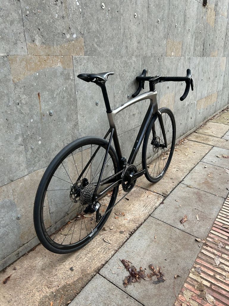 Used Ridley Fenix SLiC - Shimano 105 DI2 // 2x12s 2023 2023 Road & Gravel, Light Gray — image 5 of 5