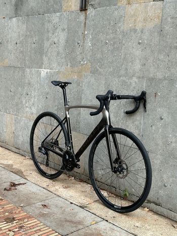 Used Ridley Fenix SLiC - Shimano 105 DI2 // 2x12s 2023 2023 Road & Gravel, Light Gray — image 2 of 5
