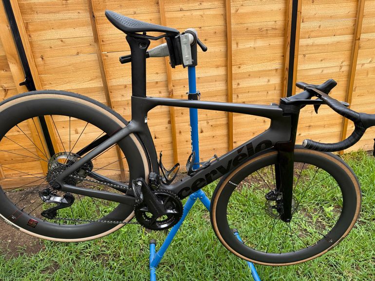 Used Cervélo S5 Ultegra Di2 2022 2022 Road & Gravel, Black — image 1 of 8