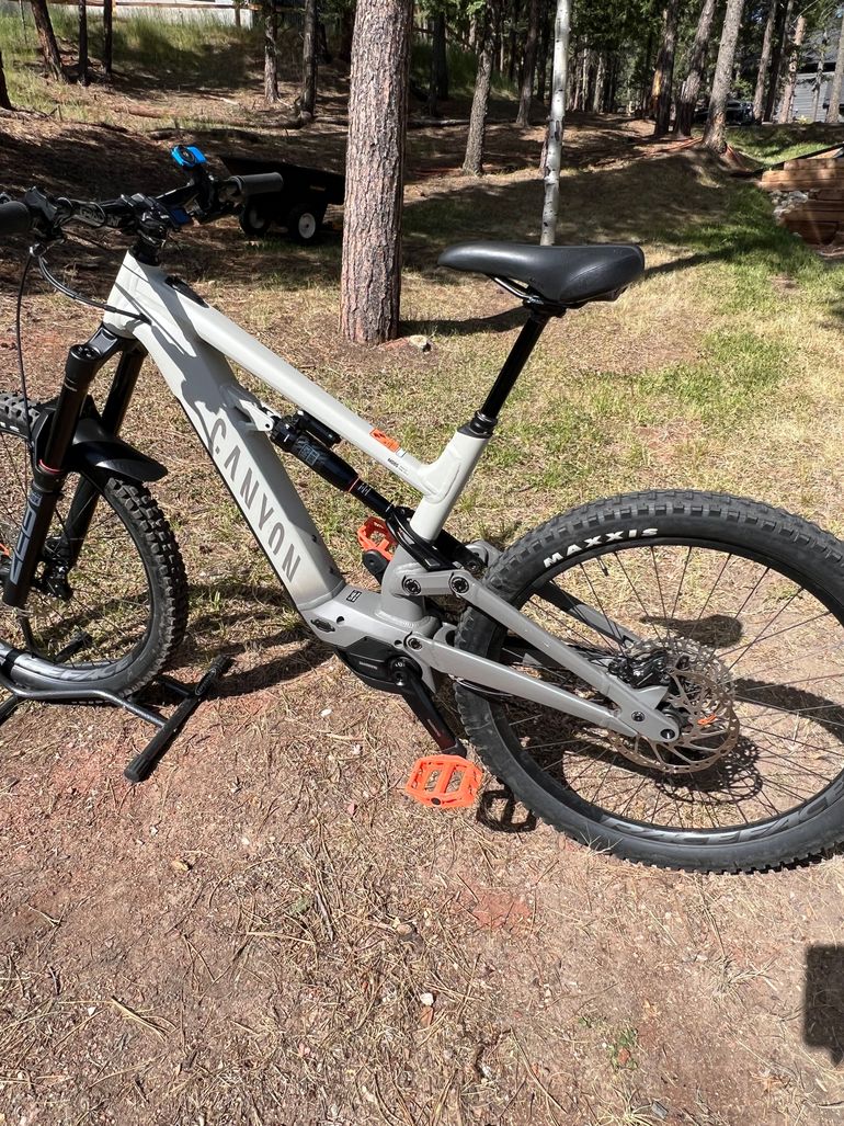 Used Canyon Torque:ON 7 2024 2024 Mountainbike, White, 27.5 — image 11 of 13