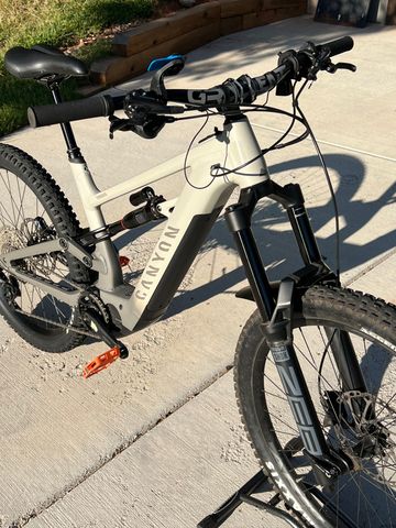 Used Canyon Torque:ON 7 2024 2024 Mountainbike, White, 27.5 — image 1 of 14