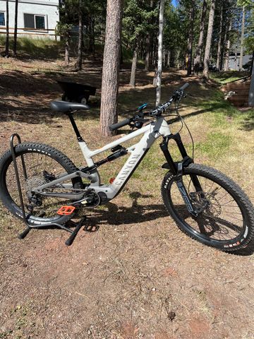 Used Canyon Torque:ON 7 2024 2024 Mountainbike, White, 27.5 — image 4 of 14