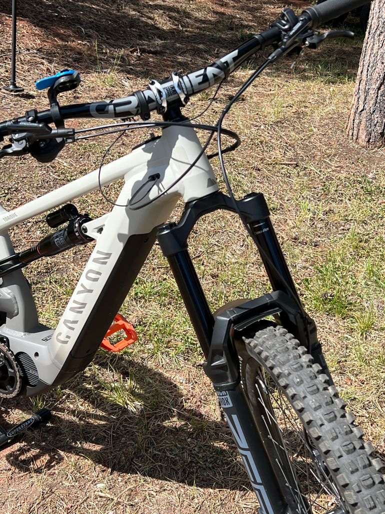 Used Canyon Torque:ON 7 2024 2024 Mountainbike, White, 27.5 — image 4 of 13