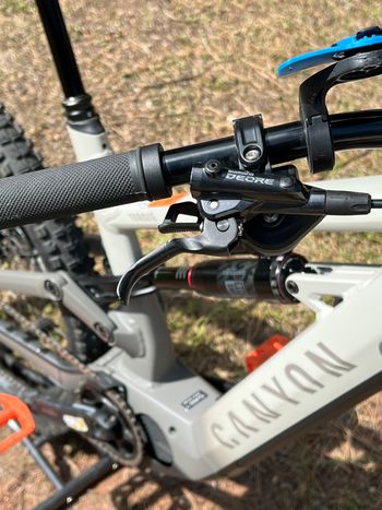 Used Canyon Torque:ON 7 2024 2024 Mountainbike, White, 27.5 — image 5 of 13