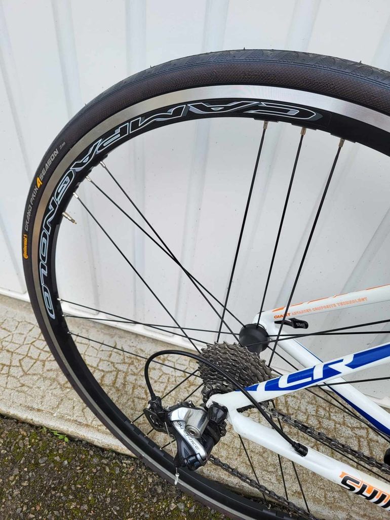 Used Giant TCR Advanced SL 0 2013 2013 Road & Gravel, White — image 3 of 3