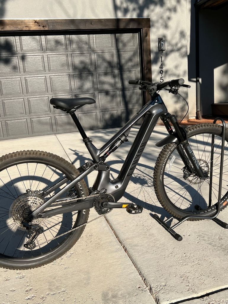 Used Canyon Neuron:ONfly CF 7 2025 2025 Mountainbike, Light Gray, 29 — image 4 of 18